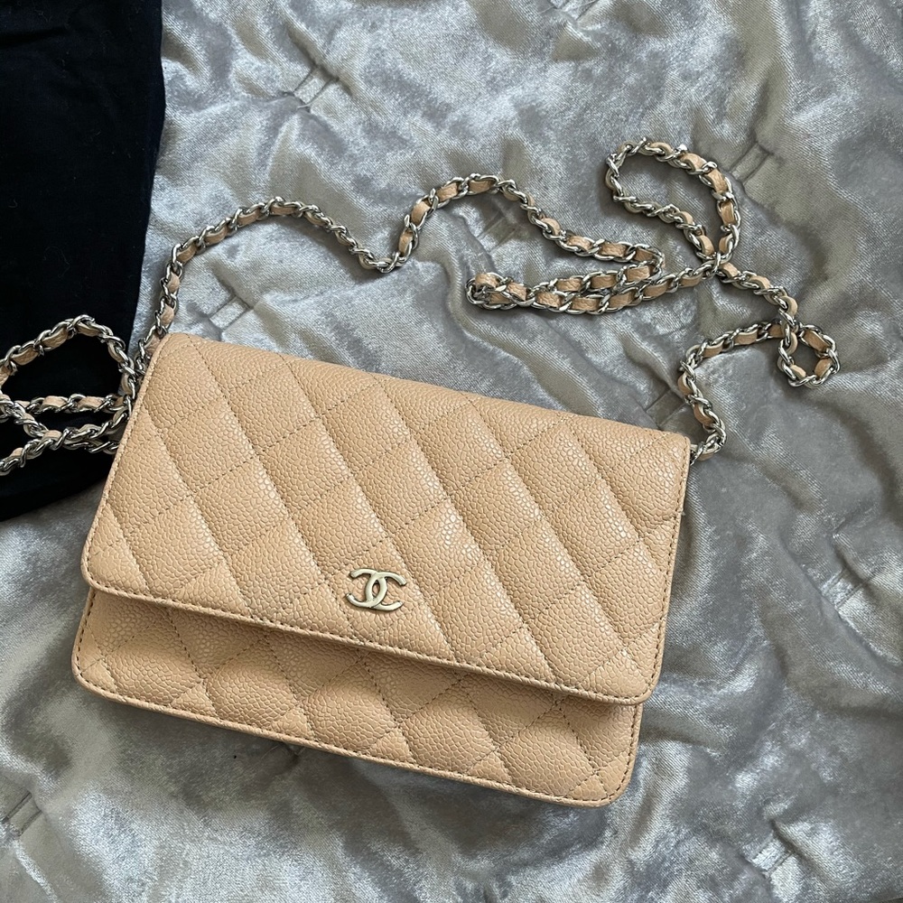 Beige crossbody